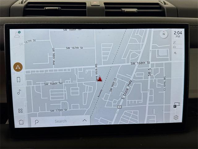 Photo of 2023 Fuji White Land Rover Defender
