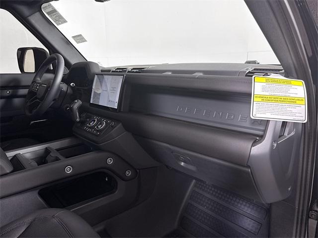 Photo of 2025 Santorini Black Metallic Land Rover Defender