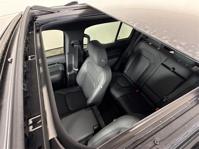 Photo of 2025 Santorini Black Metallic Land Rover Defender