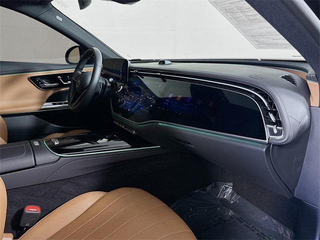 Photo of 2024 Obsidian Black Metallic Mercedes-Benz E-Class