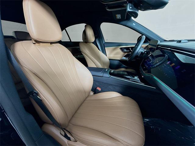 Photo of 2024 Obsidian Black Metallic Mercedes-Benz E-Class