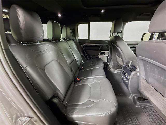 Photo of 2024 Eiger Gray Metallic Land Rover Defender