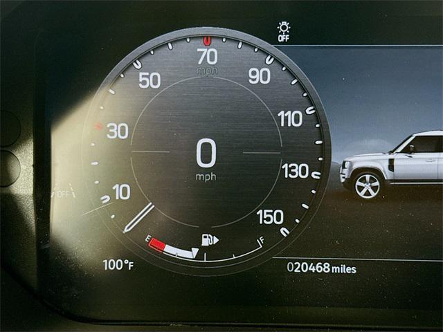 Photo of 2024 Eiger Gray Metallic Land Rover Defender