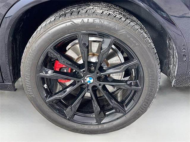 Photo of 2023 Carbon Black Metallic BMW X4