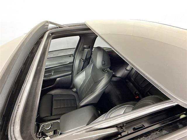 Photo of 2023 Carbon Black Metallic BMW X4