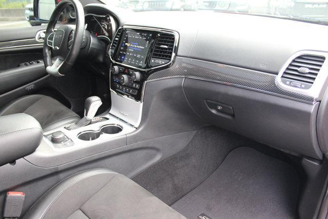 Photo of 2020 Redline 2 Coat Pearl Jeep Grand Cherokee