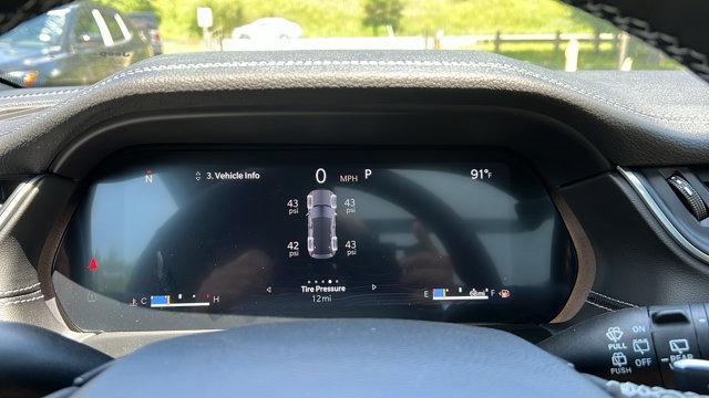 Photo of 2025 Diamond Black Jeep Grand Cherokee