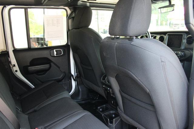 Photo of 2021 Bright White Clearcoat Jeep Gladiator