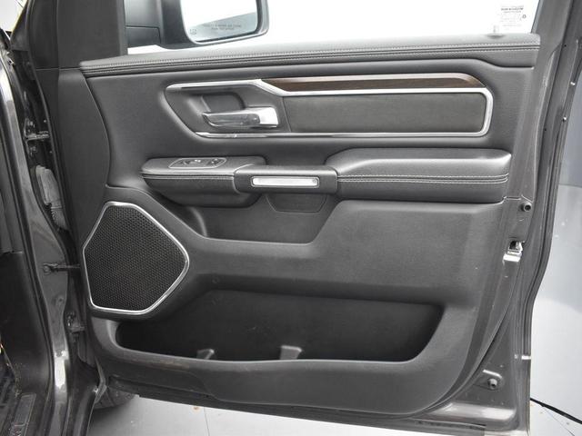 Photo of 2022 Granite Crystal Clearcoat Metallic RAM 1500