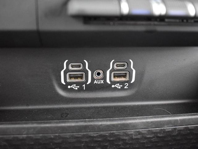 Photo of 2022 Granite Crystal Clearcoat Metallic RAM 1500