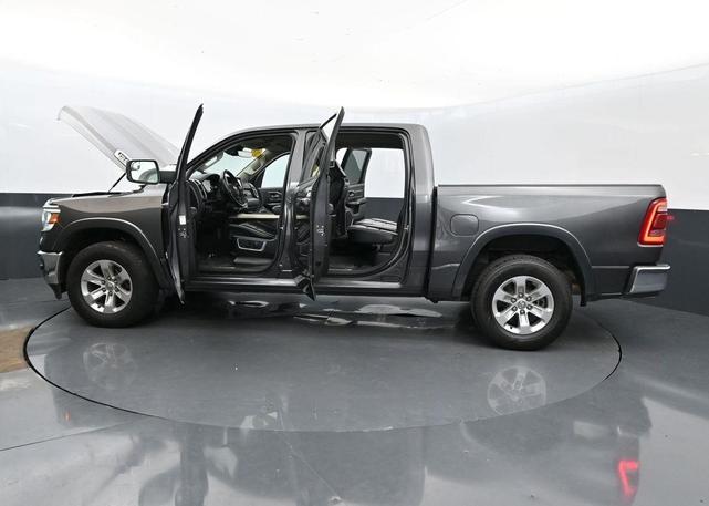 Photo of 2022 Granite Crystal Clearcoat Metallic RAM 1500