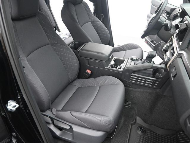 Photo of 2025 Black Toyota Tacoma