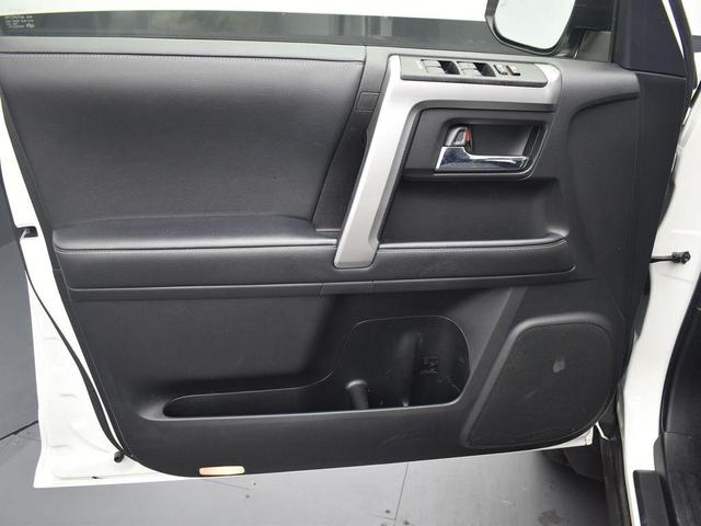 Photo of 2024 Wind Chill Pearl Toyota 4Runner