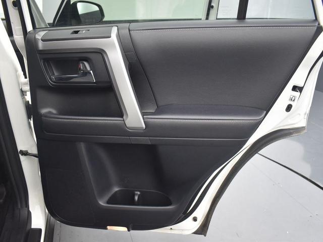 Photo of 2024 Wind Chill Pearl Toyota 4Runner