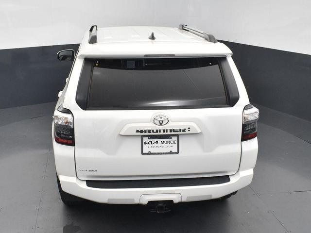 Photo of 2024 Wind Chill Pearl Toyota 4Runner
