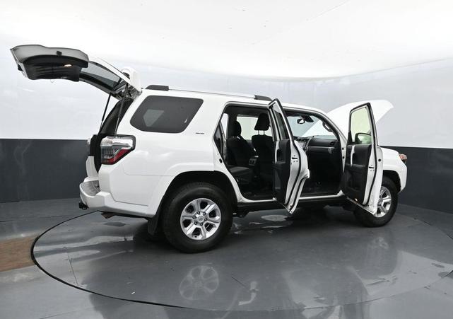 Photo of 2024 Wind Chill Pearl Toyota 4Runner