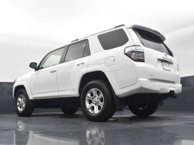 Photo of 2024 Wind Chill Pearl Toyota 4Runner