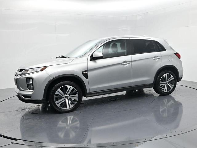 Photo of 2024 Alloy Silver Metallic Mitsubishi Outlander Sport