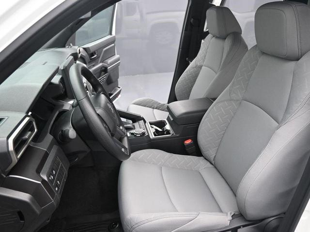 Photo of 2025 Ice Cap Toyota Tacoma