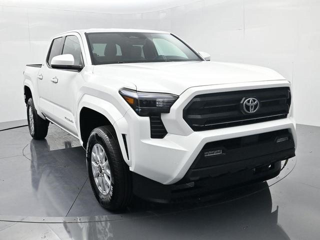 Photo of 2025 Ice Cap Toyota Tacoma