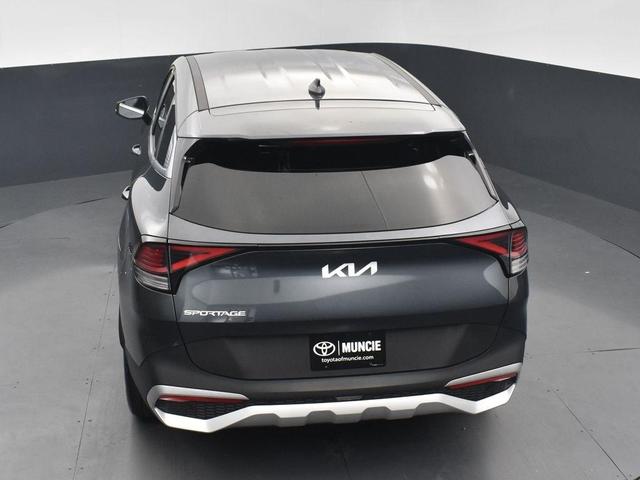 Photo of 2024 Gravity Gray Kia Sportage
