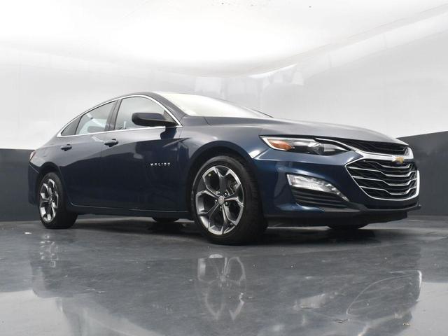 Photo of 2022 Northsky Blue Metallic Chevrolet Malibu
