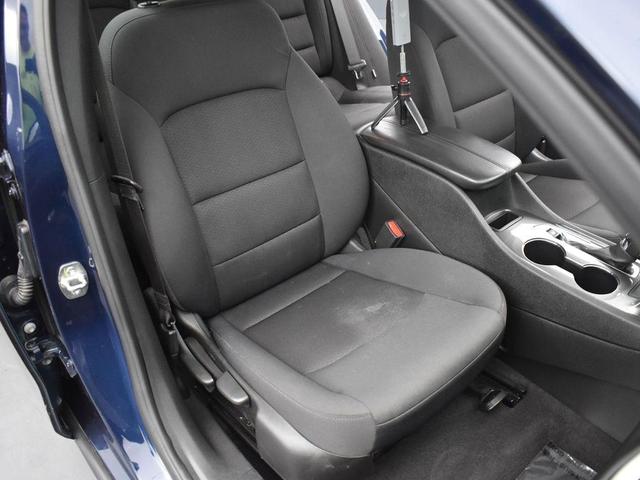 Photo of 2022 Northsky Blue Metallic Chevrolet Malibu