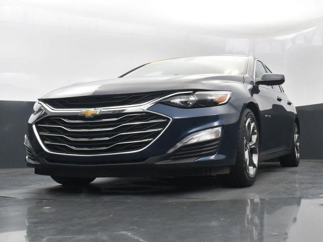 Photo of 2022 Northsky Blue Metallic Chevrolet Malibu