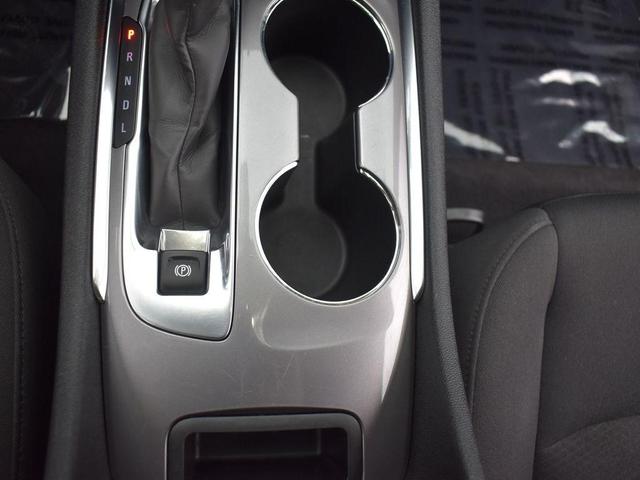 Photo of 2022 Northsky Blue Metallic Chevrolet Malibu