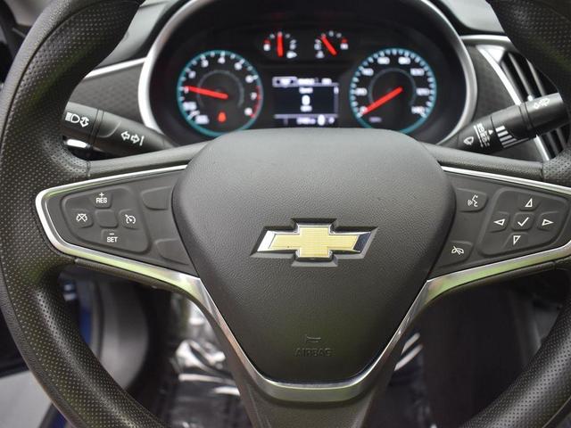 Photo of 2022 Northsky Blue Metallic Chevrolet Malibu