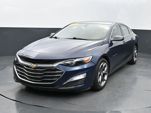 Photo of 2022 Northsky Blue Metallic Chevrolet Malibu