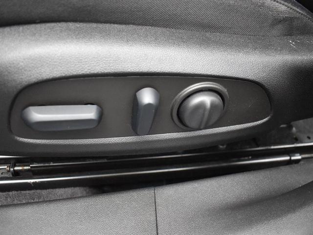 Photo of 2022 Northsky Blue Metallic Chevrolet Malibu