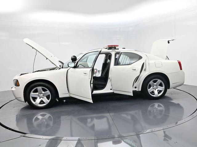 Photo of 2010 Stone White Clearcoat Dodge Charger