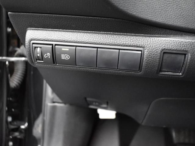 Photo of 2020 Black Sand Pearl Toyota Corolla