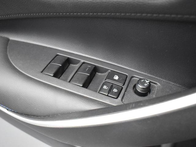 Photo of 2020 Black Sand Pearl Toyota Corolla