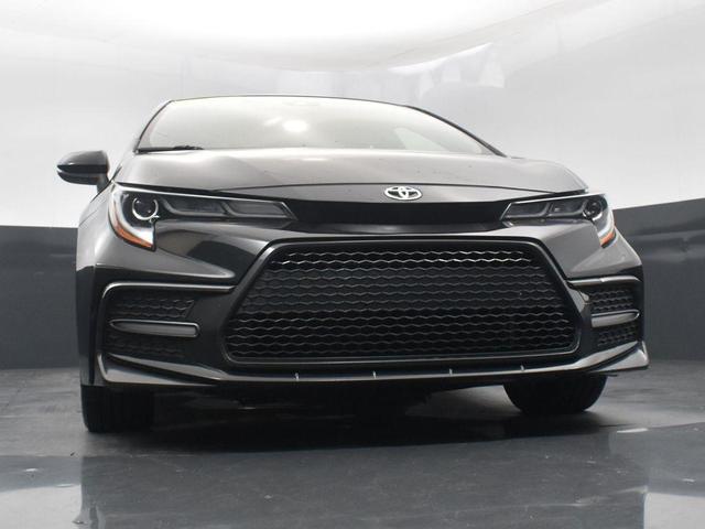 Photo of 2020 Black Sand Pearl Toyota Corolla