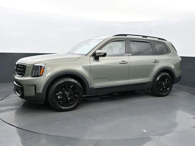 Photo of 2024 Jungle Green Kia Telluride