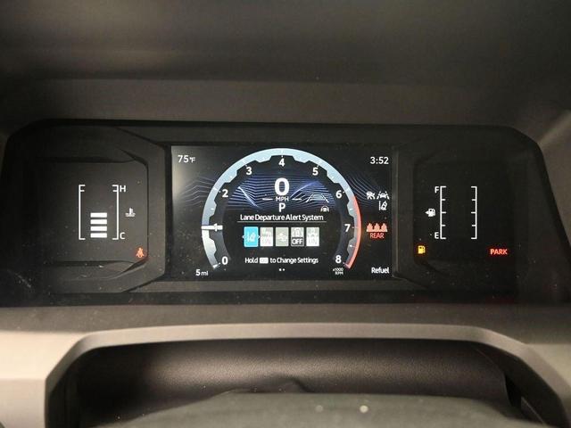 Photo of 2025 Ice Cap Toyota Tacoma