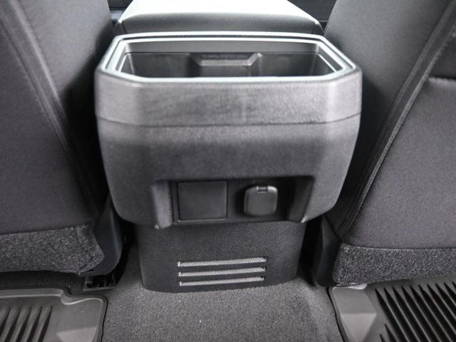 Photo of 2025 Ice Cap Toyota Tacoma