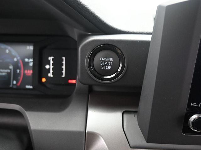Photo of 2025 Ice Cap Toyota Tacoma