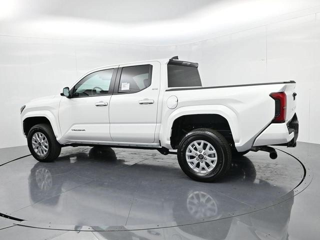 Photo of 2025 Ice Cap Toyota Tacoma