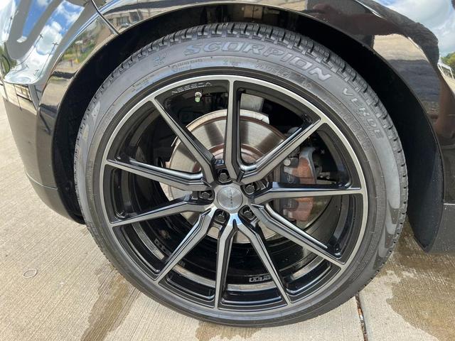 Photo of 2017 Santorini Black Land Rover Range Rover Sport