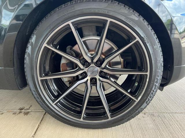 Photo of 2017 Santorini Black Land Rover Range Rover Sport
