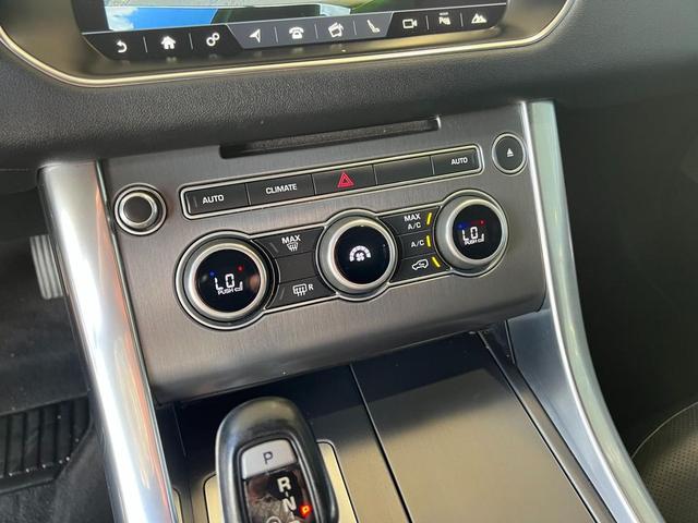Photo of 2017 Santorini Black Land Rover Range Rover Sport