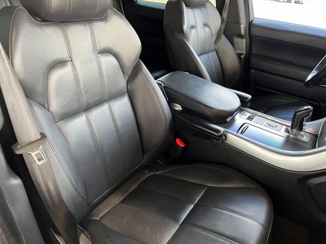 Photo of 2017 Santorini Black Land Rover Range Rover Sport