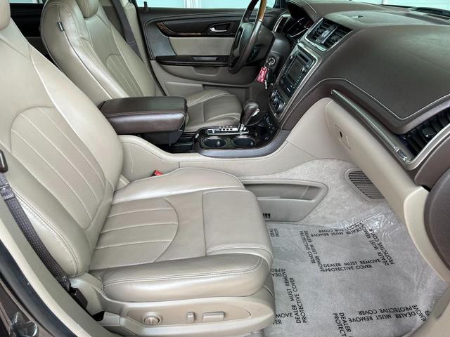 Photo of 2013 Iridium Metallic GMC Acadia