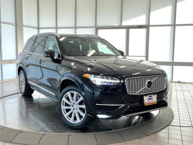 Photo of 2017 Onyx Black Metallic Volvo XC90
