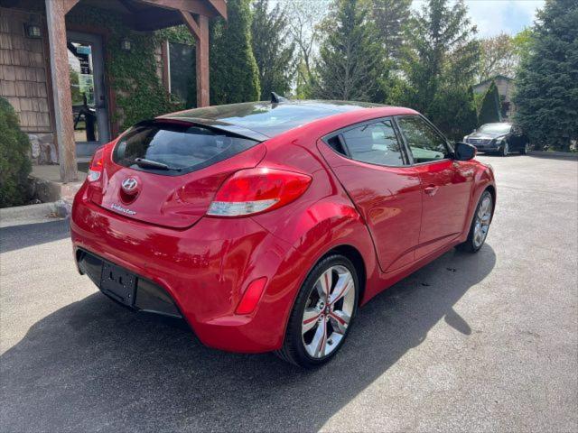 Photo of 2013 Boston Red Hyundai Veloster
