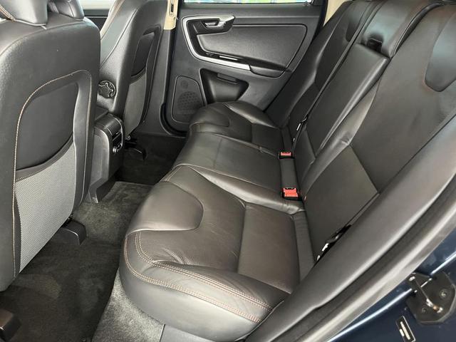 Photo of 2012 Barents Blue Metallic Volvo XC60
