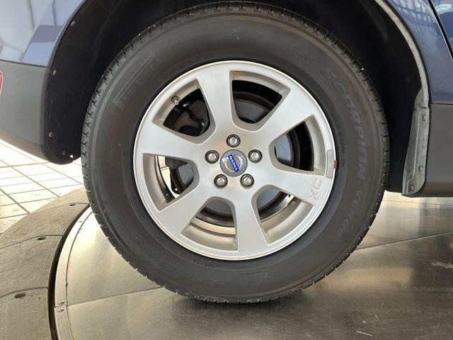 Photo of 2012 Barents Blue Metallic Volvo XC60
